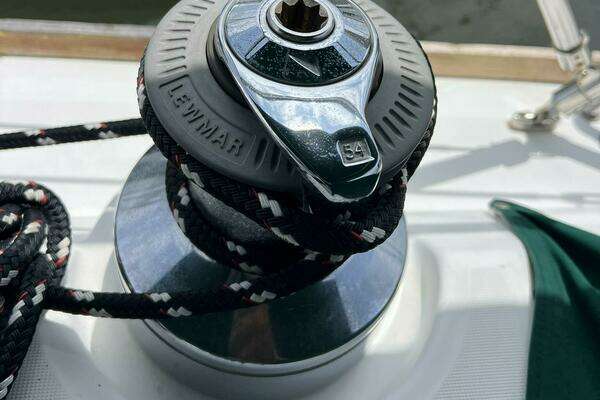 Beneteau Oceanis Yacht For Sale