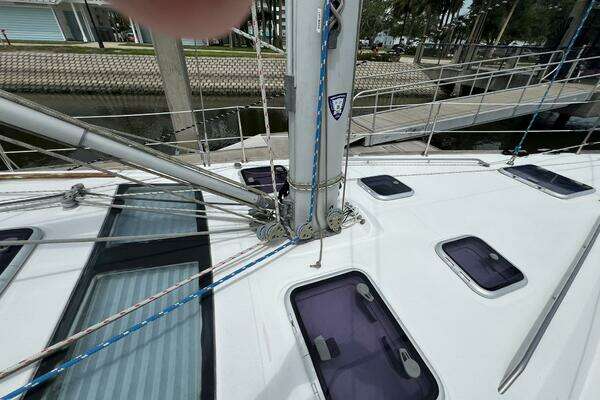 Beneteau Oceanis Yacht For Sale