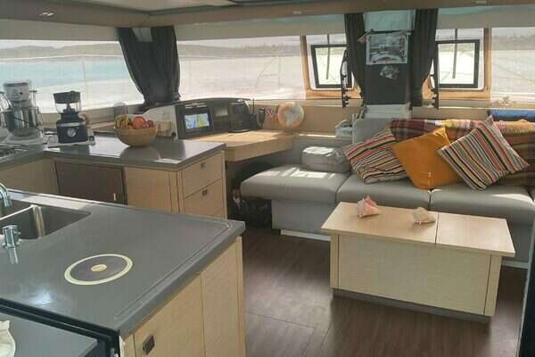 Fountaine Pajot  Yacht For Sale