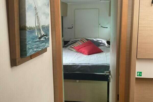 Fountaine Pajot  Yacht For Sale