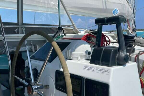 Fountaine Pajot  Yacht For Sale