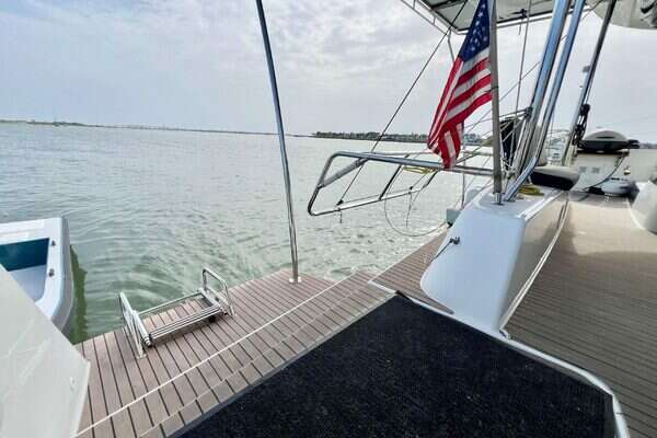 Lagoon  Yacht For Sale