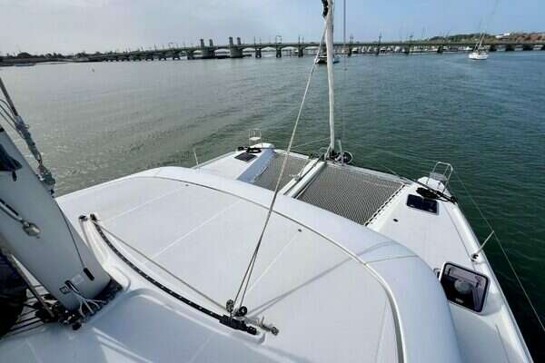 Lagoon  Yacht For Sale