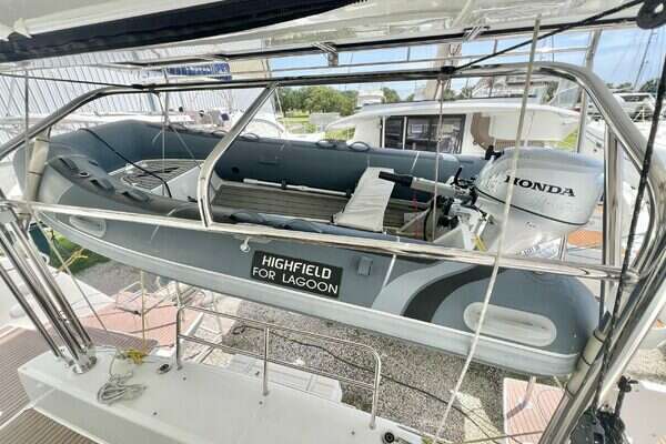 Lagoon  Yacht For Sale