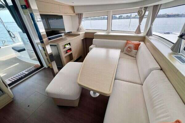 Lagoon  Yacht For Sale