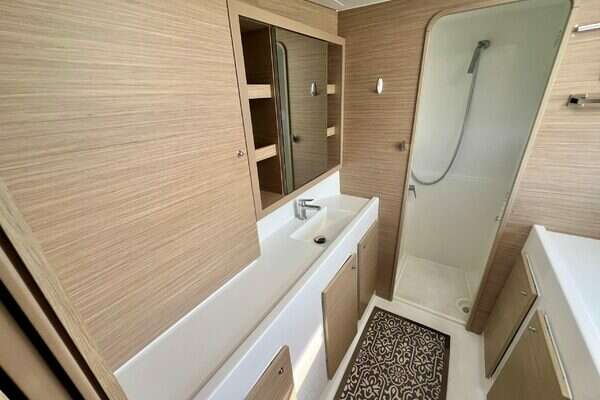 Lagoon  Yacht For Sale