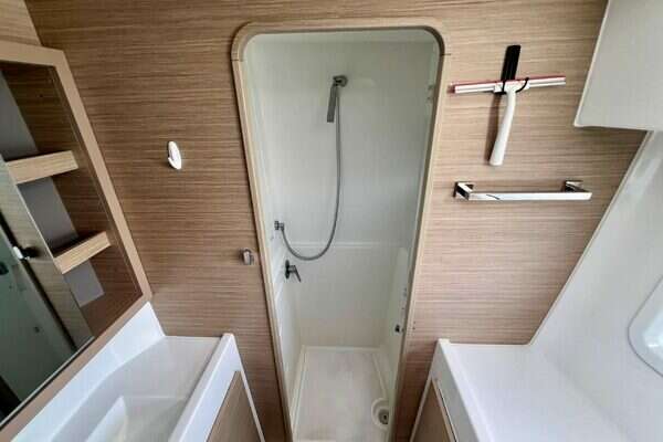 Lagoon  Yacht For Sale