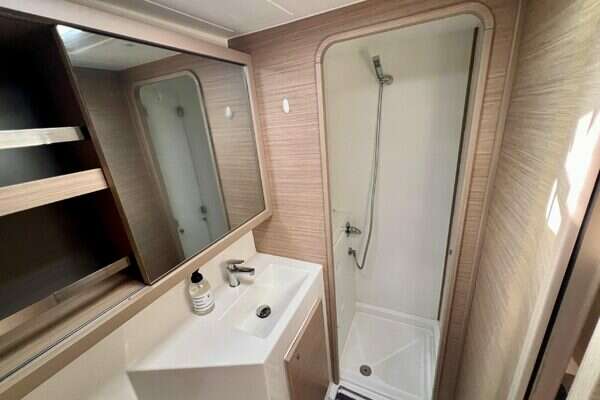 Lagoon  Yacht For Sale