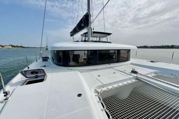 Lagoon  Yacht For Sale