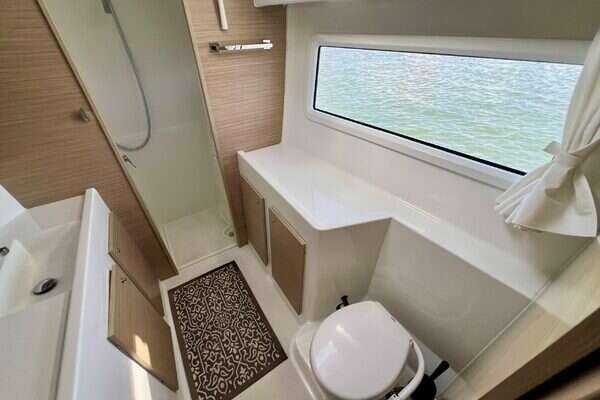 Lagoon  Yacht For Sale