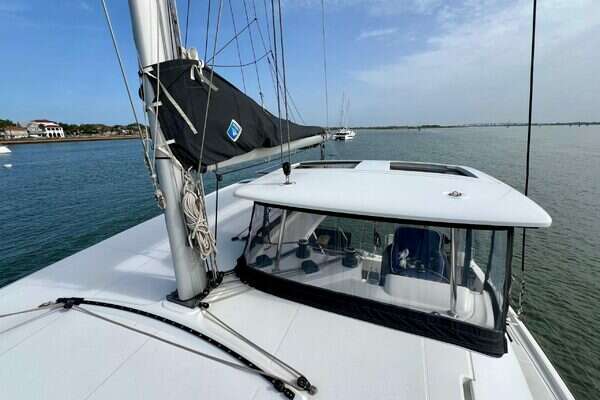 Lagoon  Yacht For Sale