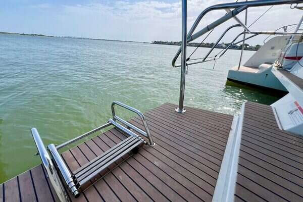 Lagoon  Yacht For Sale