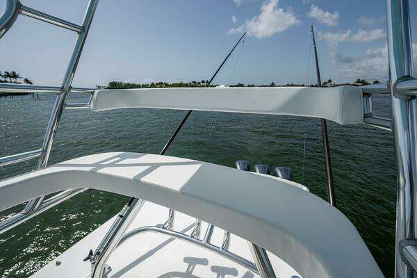 Bahama CC Yacht For Sale