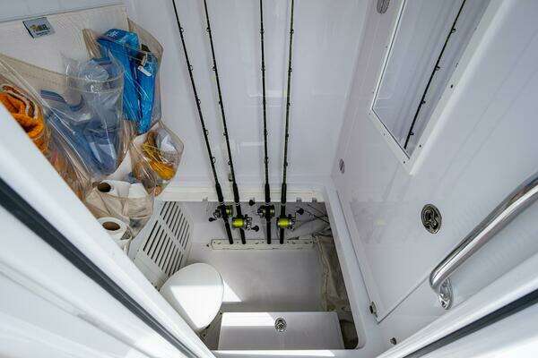 Bahama CC Yacht For Sale