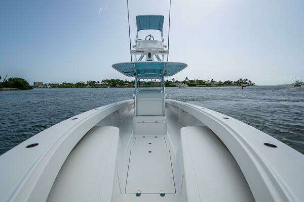 Bahama CC Yacht For Sale