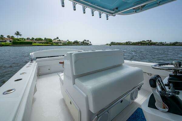 Bahama CC Yacht For Sale
