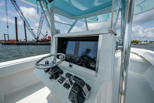 Bahama CC Yacht For Sale