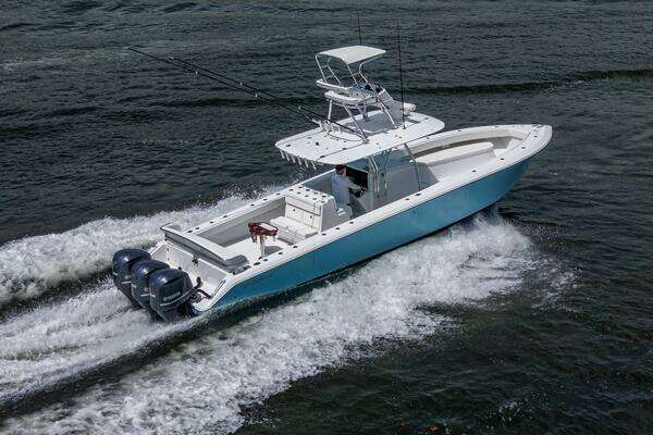 Bahama CC Yacht For Sale