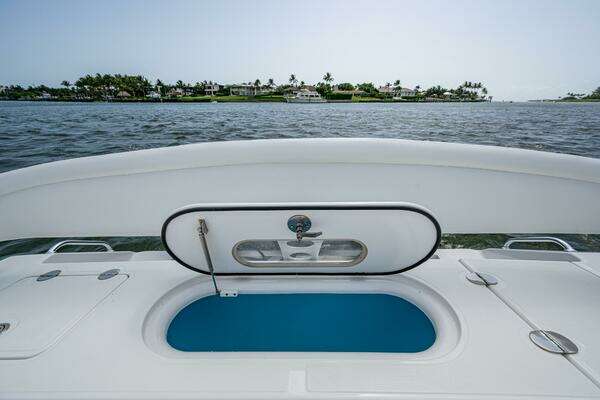 Bahama CC Yacht For Sale