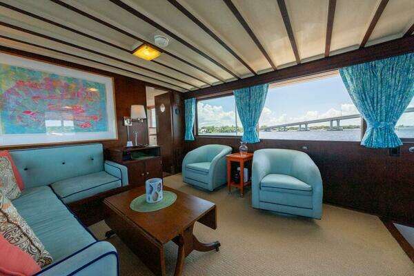 Photo of the 1970 Trumpy Houseboat "ABSOLUTE"