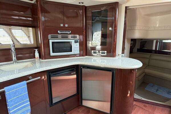 2009 Sea Ray 44