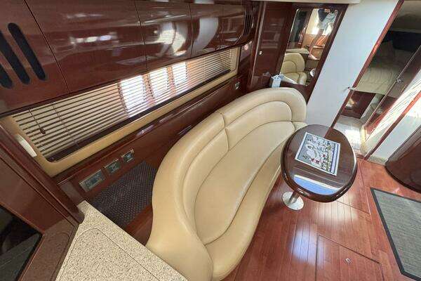 Sea Ray 440 Sundancer Yacht For Sale