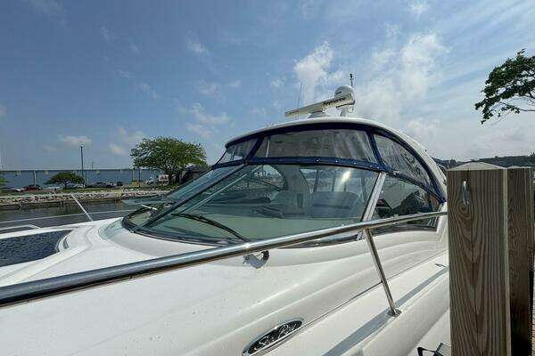 Sea Ray 440 Sundancer Yacht For Sale