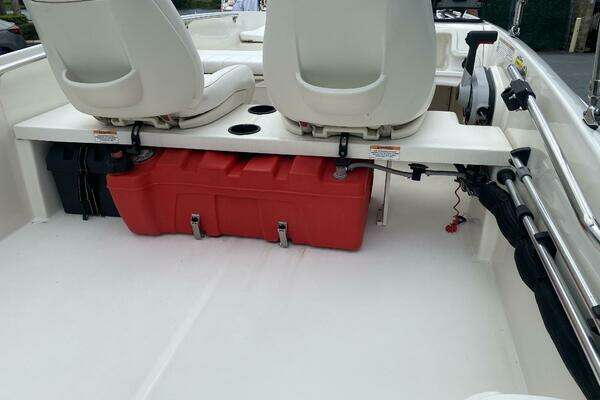 Photo of the 2018 Boston Whaler 150 Super Sport