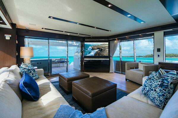 Hatteras Hatteras M90 Yacht For Sale