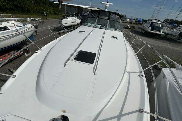 Photo of the 1999 Sea Ray 400 Sundancer