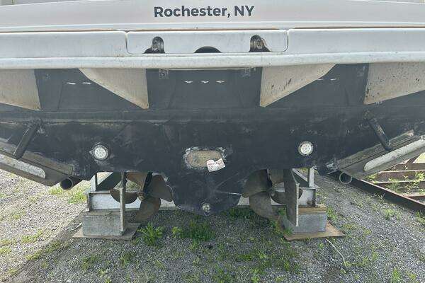 Photo of the 1999 Sea Ray 400 Sundancer