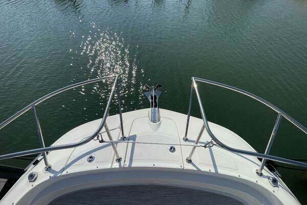 Sea Ray 320 Sundancer Yacht For Sale