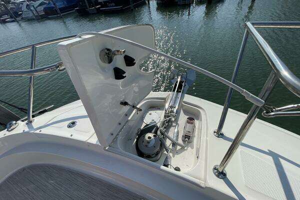 Sea Ray 320 Sundancer Yacht For Sale
