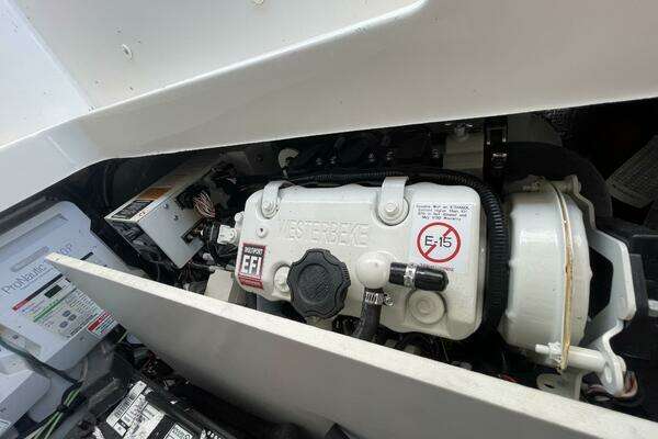 Sea Ray 320 Sundancer Yacht For Sale