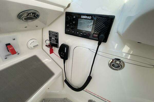 Sea Ray 320 Sundancer Yacht For Sale