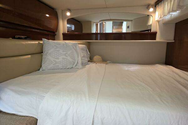 Sea Ray 44 Sundancer Yacht For Sale