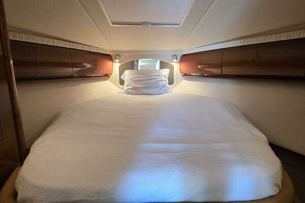 Sea Ray 44 Sundancer Yacht For Sale