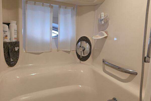 Sea Ray 44 Sundancer Yacht For Sale