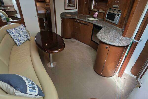 Sea Ray 44 Sundancer Yacht For Sale