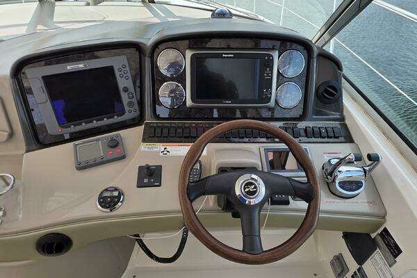 Sea Ray 44 Sundancer Yacht For Sale