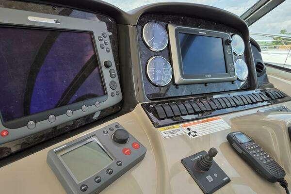 Sea Ray 44 Sundancer Yacht For Sale