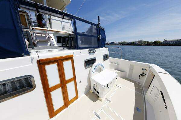Sabreline ACMY Yacht For Sale