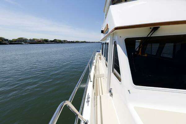 Sabreline ACMY Yacht For Sale
