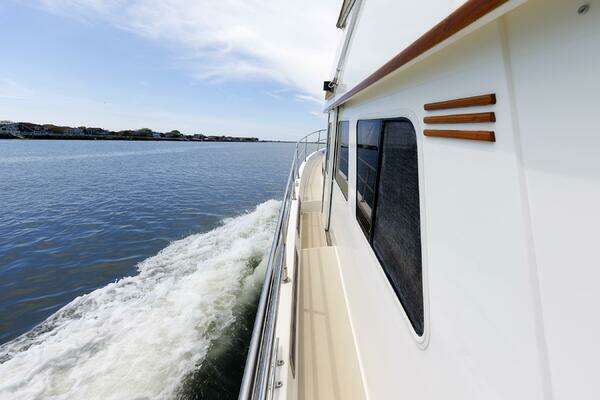 Sabreline ACMY Yacht For Sale
