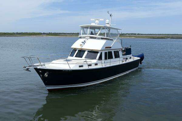 Sabreline ACMY Yacht For Sale