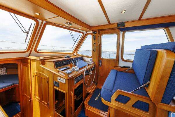 Sabreline ACMY Yacht For Sale