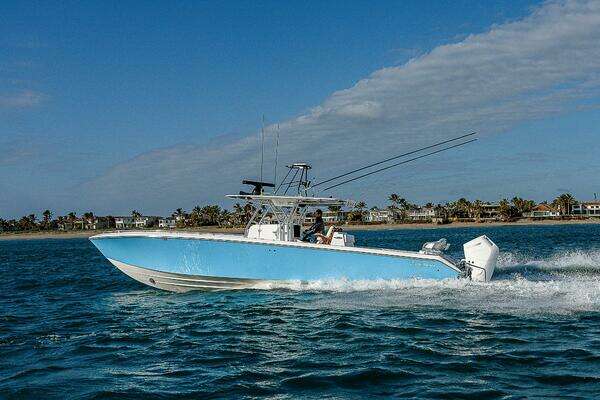 Bahama CC w/Quad V10s Yacht For Sale