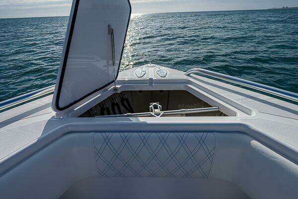 Bahama CC w/Quad V10s Yacht For Sale