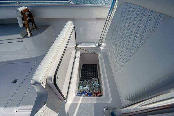 Bahama CC w/Quad V10s Yacht For Sale