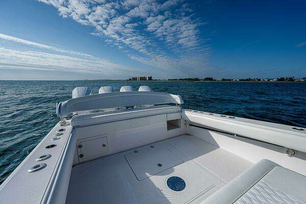 Bahama CC w/Quad V10s Yacht For Sale